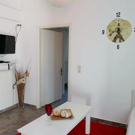 Apartment Nikols House In *