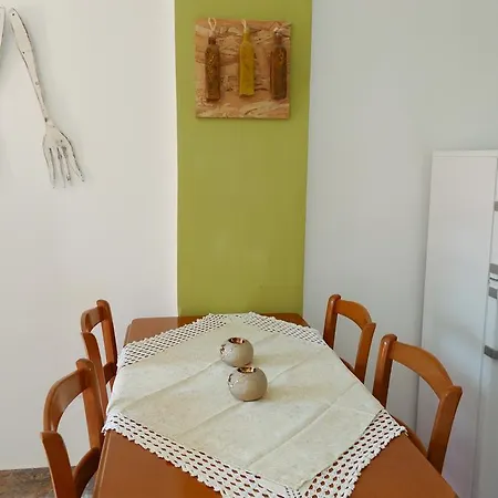 Nikols House In Apartment Gouvia